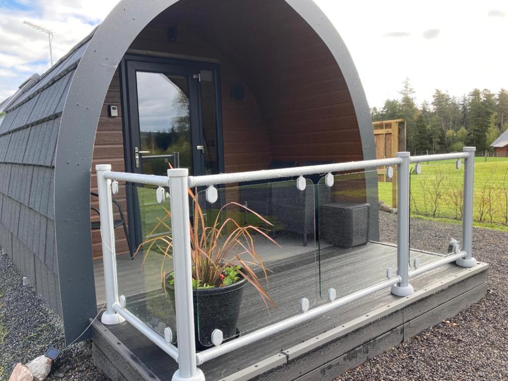 Robins Nest Glamping Pod With Hot Tub Hotell Keith Eksteriør bilde