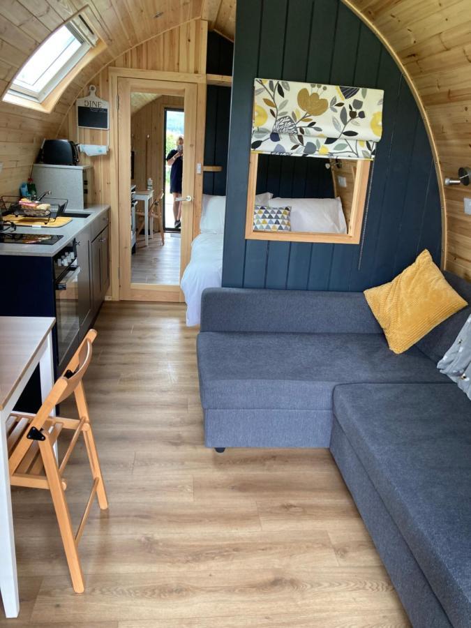 Robins Nest Glamping Pod With Hot Tub Hotell Keith Eksteriør bilde