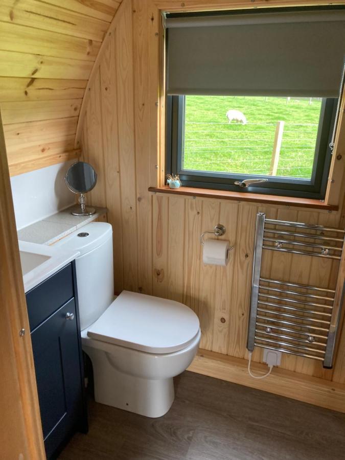 Robins Nest Glamping Pod With Hot Tub Hotell Keith Eksteriør bilde